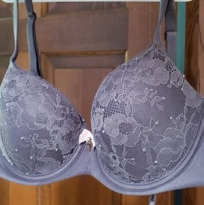 Victoria Secret Demi Bra